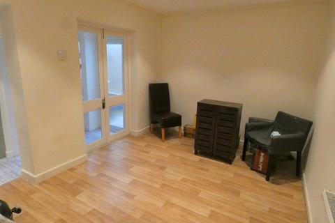 3 bedroom end of terrace house to rent - Oxford Terrace, Kingsholm, Gloucester