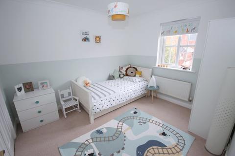7 Clos Maedref, Radyr, Cardiff, CF15 8DS