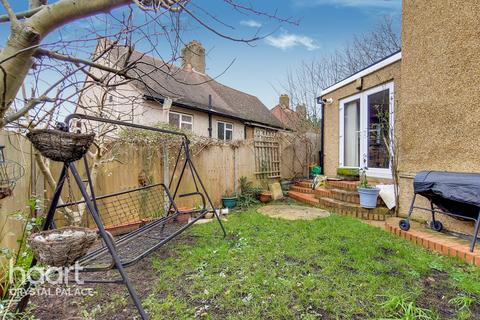 15 Bloomhall Road, London, SE19 1JH