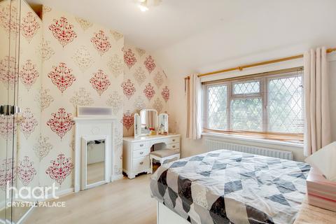 15 Bloomhall Road, London, SE19 1JH