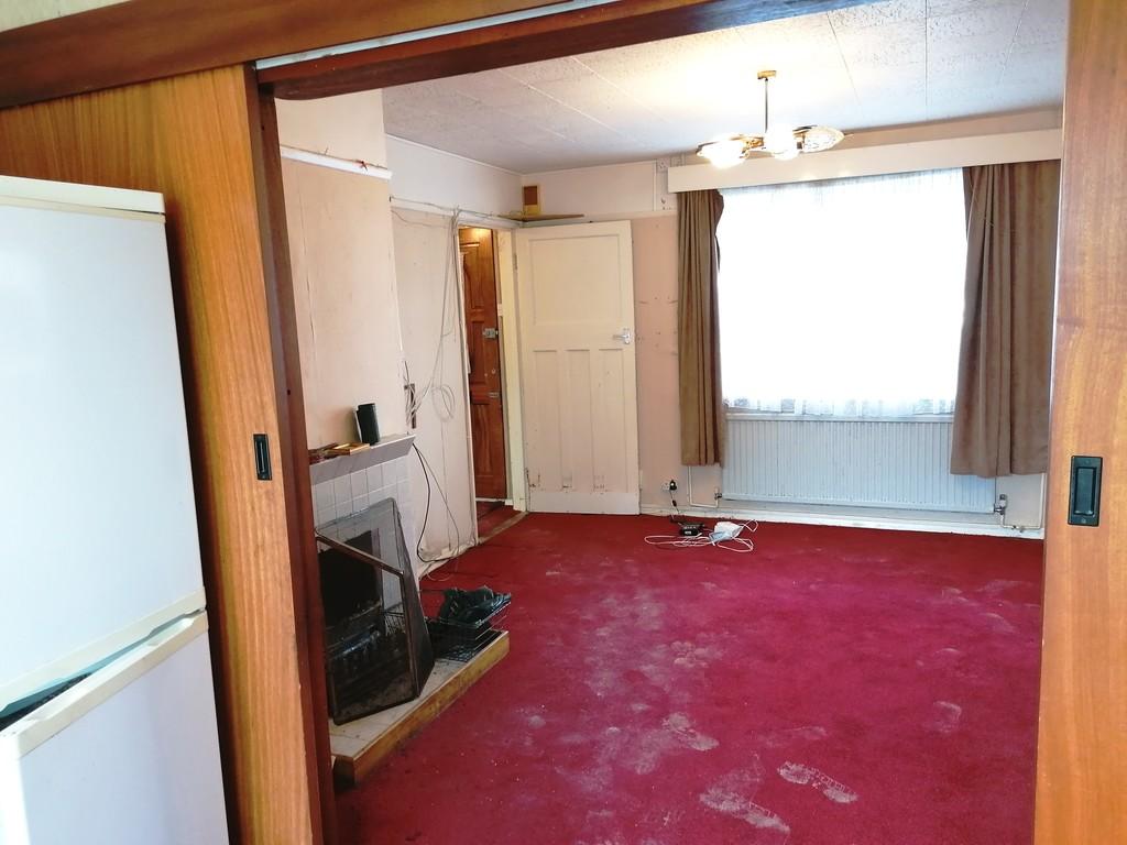 Homestead Way, New Addington, Croydon, CR0 3 bed semidetached house