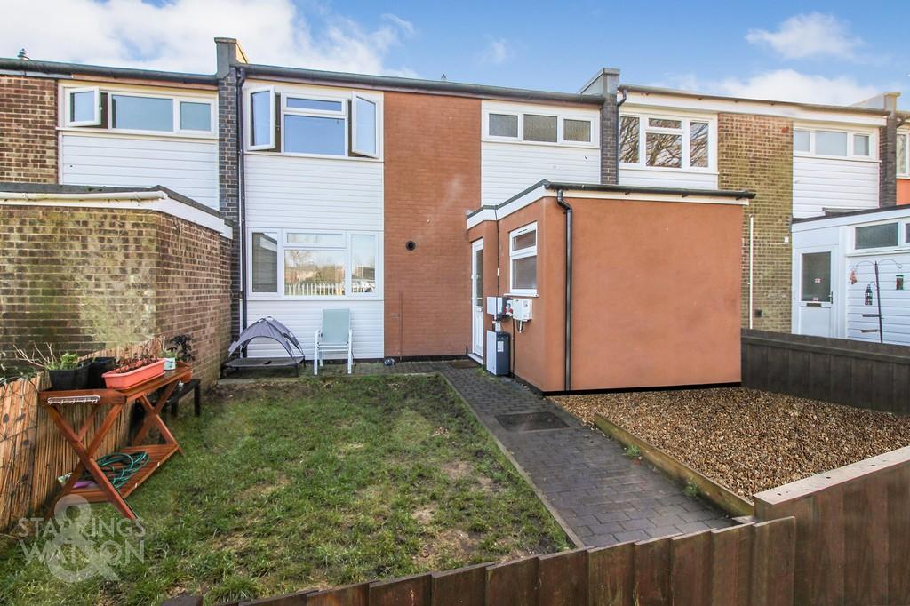 Penn Grove, Norwich 3 bed terraced house £240,000