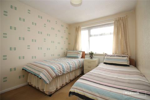 12 Chatsworth Close, Borehamwood, WD6 1UE