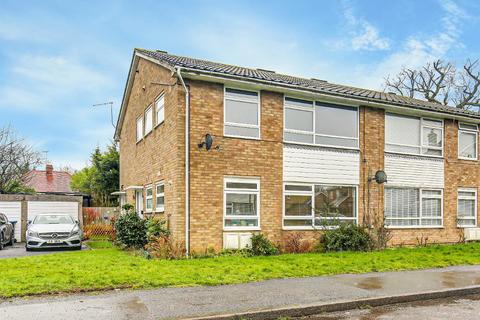 17 Dane Road, Warlingham, CR6 9NP