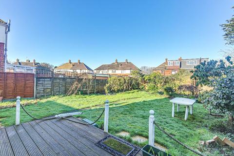 2 Attwood Close, South Croydon, CR2 9EN