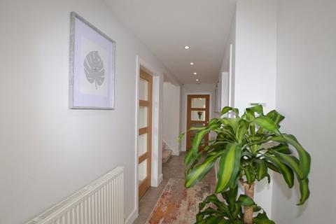 3 Avebury Close, Lowton, Warrington, WA3 2TU