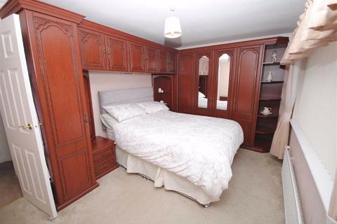 50 Station Road, Kippax, Leeds, LS25 7LB