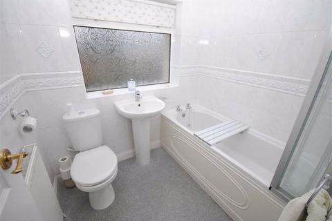 50 Station Road, Kippax, Leeds, LS25 7LB