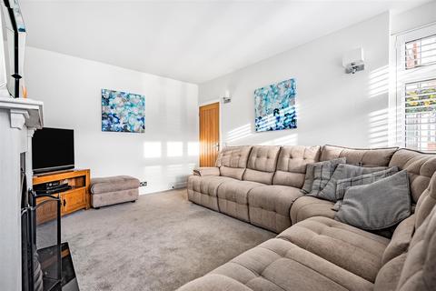 151 Chadacre Road, Epsom, KT17 2HQ