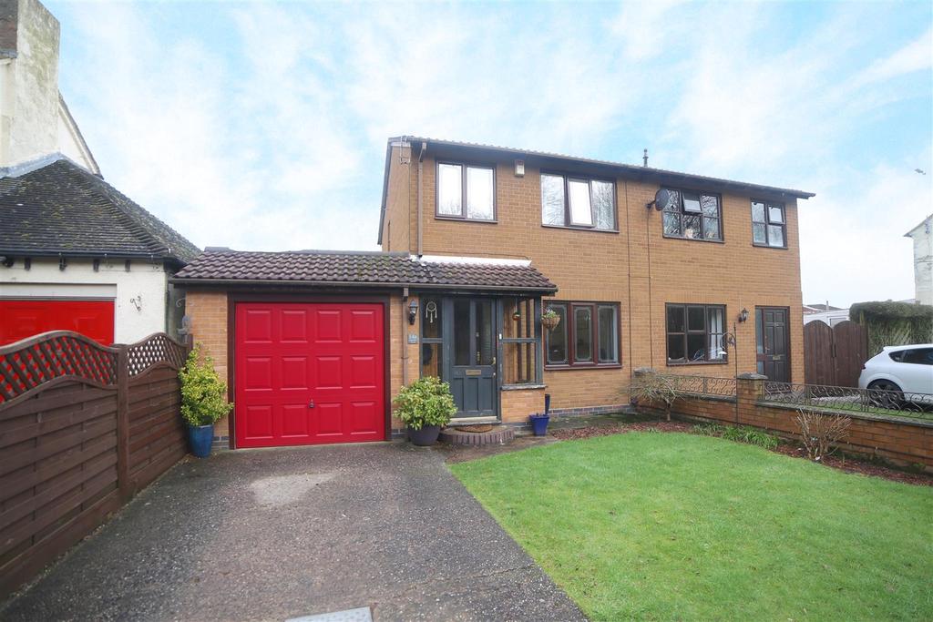 Aqueduct Road, Telford, TF3 1BX 2 bed semidetached house £150,000