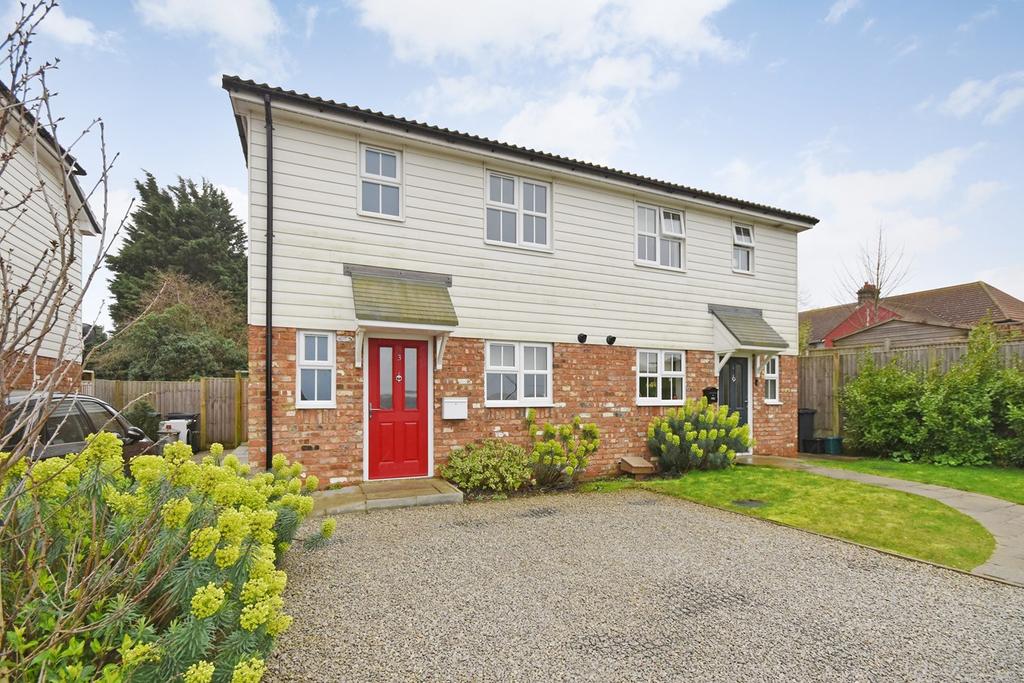 Dover Road, Guston, Dover, CT15 3 bed semidetached house £280,000
