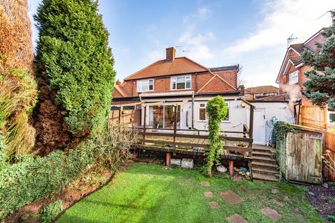 7 Wolmer Close, Edgware, HA8 8PU