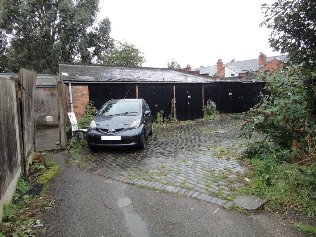 Roma Road, Tyseley, Birmingham, West Midlands, B11 2JH Garage £35,000
