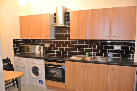 1 bedroom flat to rent, 118 Dumbarton Road G11