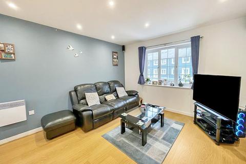 34 Higham Avenue, Snodland, ME6 5GE