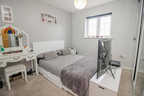 34 Higham Avenue, Snodland, ME6 5GE