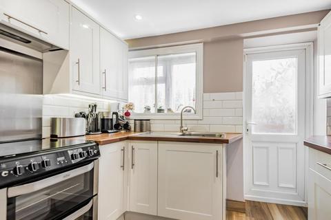 7, Hadley Court Coleridge Crescent, Colnbrook, Slough, SL3 0PL