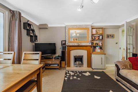 7, Hadley Court Coleridge Crescent, Colnbrook, Slough, SL3 0PL