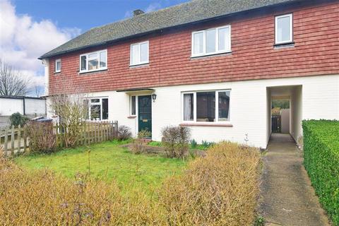 14 Meadowlands, Oxted, RH8 9BG