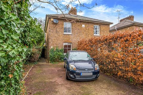 114 The Green, Twickenham, TW2 5AG