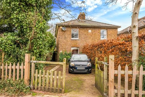 114 The Green, Twickenham, TW2 5AG