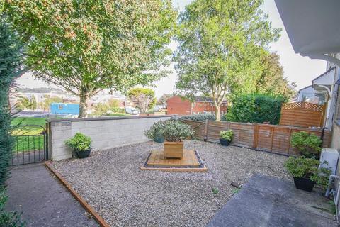 15 Lambourn Close, Bristol, BS3 4LX
