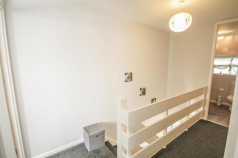 15 Lambourn Close, Bristol, BS3 4LX