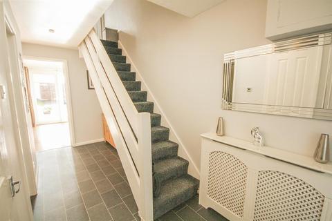15 Lambourn Close, Bristol, BS3 4LX