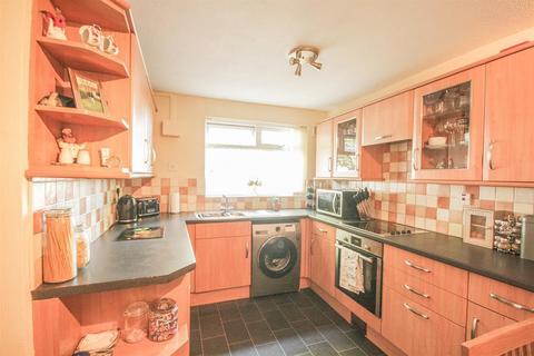 15 Lambourn Close, Bristol, BS3 4LX