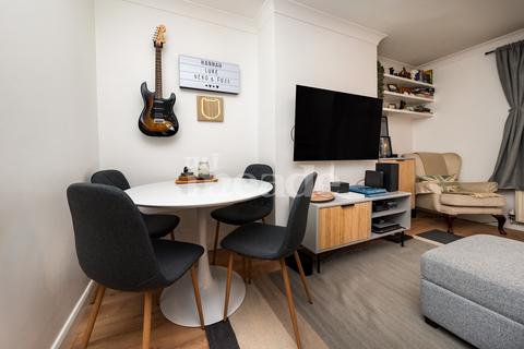 7 Althorne Gardens, London, E18 2DA