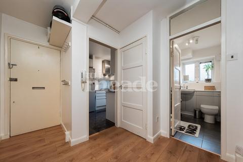 7 Althorne Gardens, London, E18 2DA