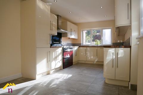 62 Beechley Road, Wrexham, LL13 7BA
