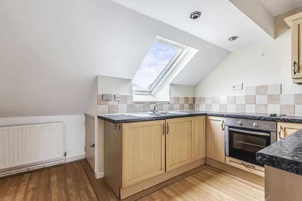 Northcott, Bracknell, Berkshire, RG12 1 bed flat £165,000