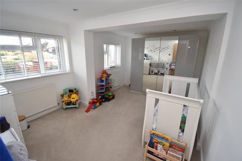 52 Blackthorn Road, Houghton Regis, Dunstable, LU5 5JP