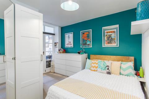 55b Carnarvon Road, Stratford, London, E15 4JW