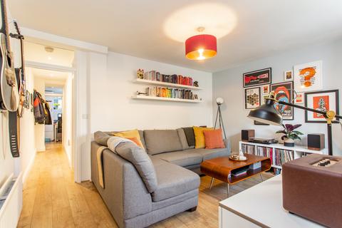 55b Carnarvon Road, Stratford, London, E15 4JW