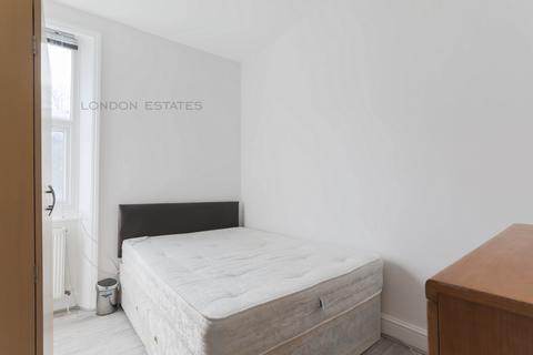 2 bedroom apartment to rent, Praed Street, Paddington, W2
