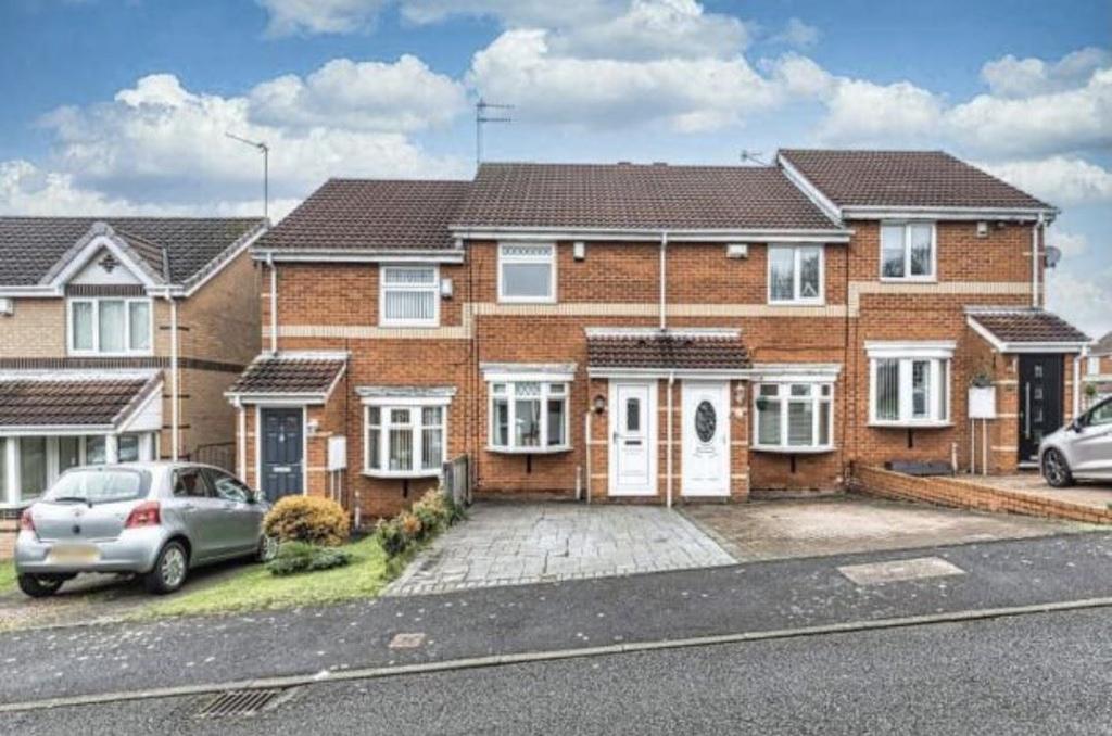 Lakemore, Peterlee, Durham, SR8 1DZ 2 bed terraced house £84,950