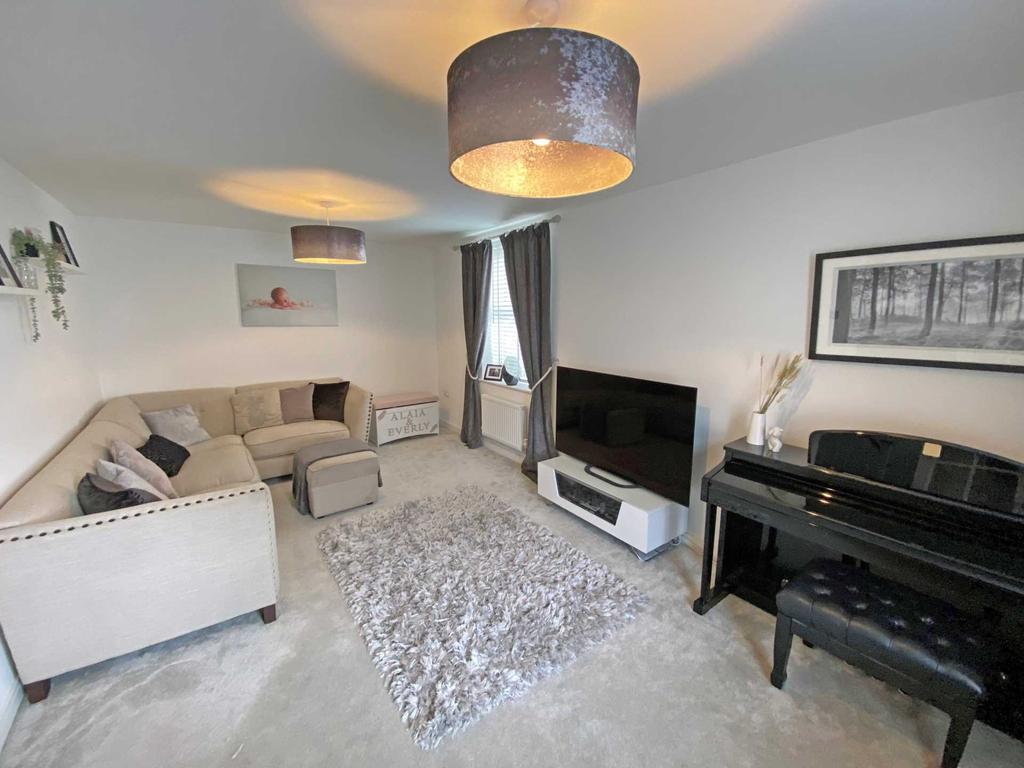 Habitat Way, Wallingford 3 bed end of terrace house £425,000