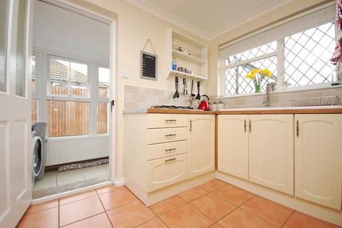 2 Consul Close, Herne Bay, CT6 8EB