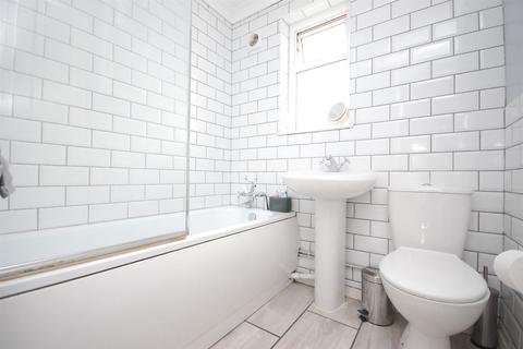 2 Consul Close, Herne Bay, CT6 8EB