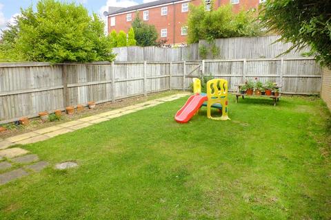 17 Charnley Drive, Leeds, LS7 4ST