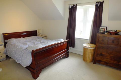 17 Charnley Drive, Leeds, LS7 4ST