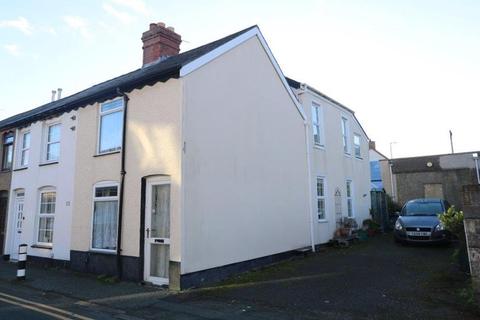 19 Athelstan Road, Tywyn, LL36 9AN