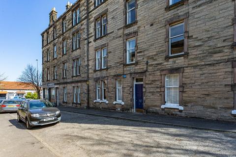 2 bedroom flat to rent, Trinity Crescent, Leith, Edinburgh, EH5