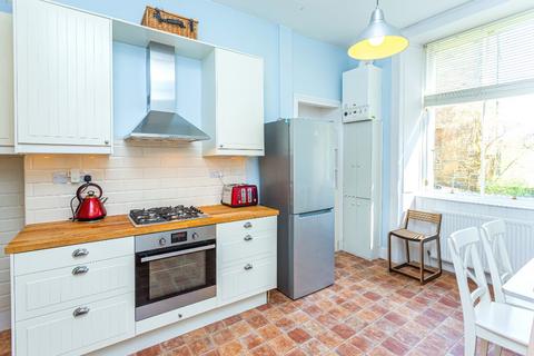 2 bedroom flat to rent, Trinity Crescent, Leith, Edinburgh, EH5