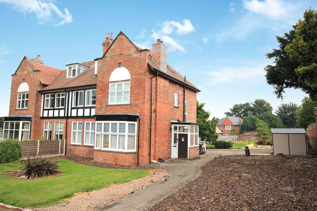 Boroughbridge Road, Knaresborough, HG5 0NJ 6 bed semidetached house