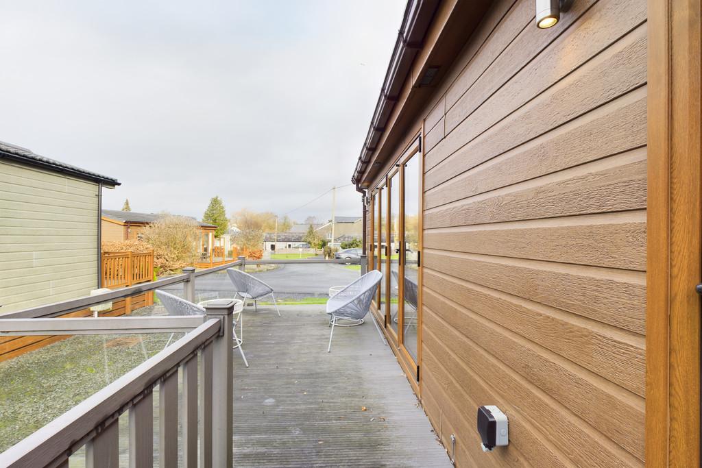 Side Decking
