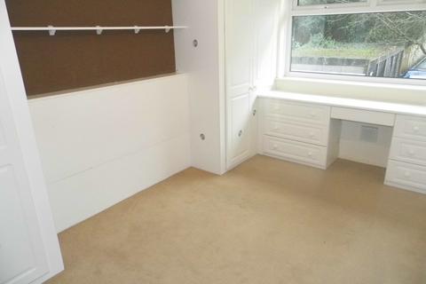 24 Links View, Prestwich, Manchester, M25 9SF