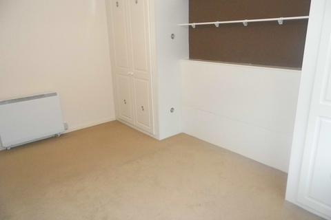 24 Links View, Prestwich, Manchester, M25 9SF